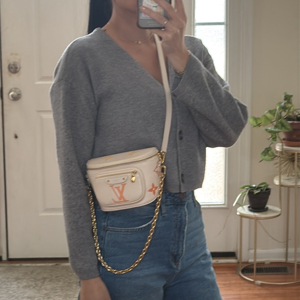 Louis Vuitton Empreinte Monogram Giant Mini By The Pool Bumbag Cream Saffron - Picture 13 of 13